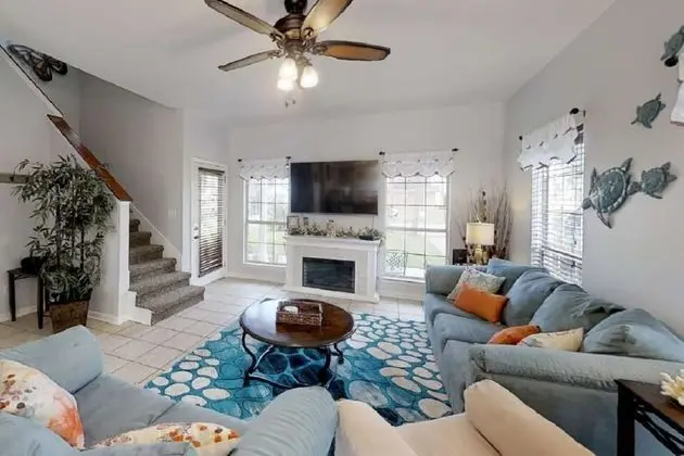 Ev (Tickled Turtle Beach House (3/2))
