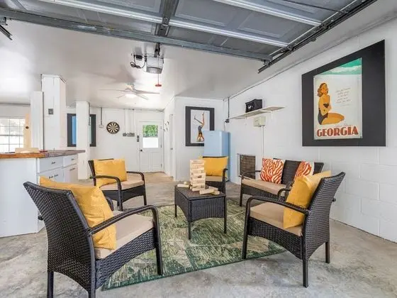 Ev, Birden Çok Yatak, Havuz Kullanımı, Havuz Manzaralı