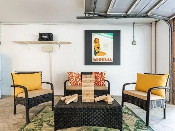 Ev, Birden Çok Yatak, Havuz Kullanımı, Havuz Manzaralı