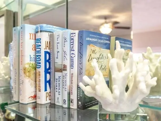 Ev, Birden Çok Yatak, Havuz Kullanımı, Havuz Manzaralı