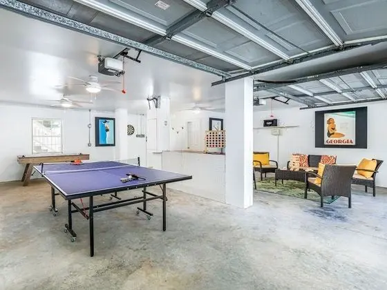 Ev, Birden Çok Yatak, Havuz Kullanımı, Havuz Manzaralı