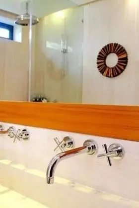 Jacuzzi Villa