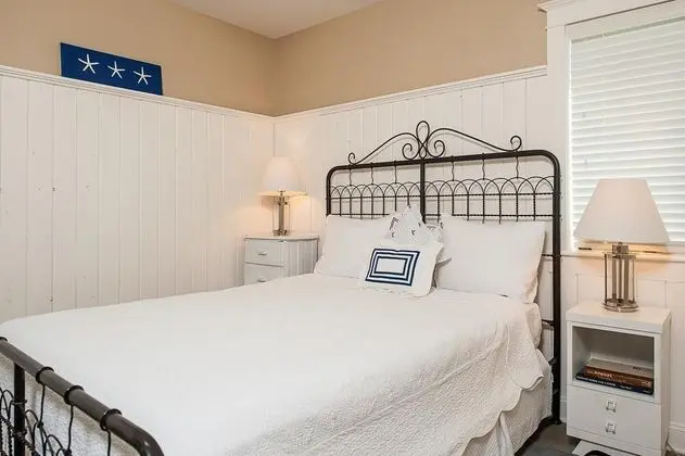 House, Multiple Beds (The Tides Inn)