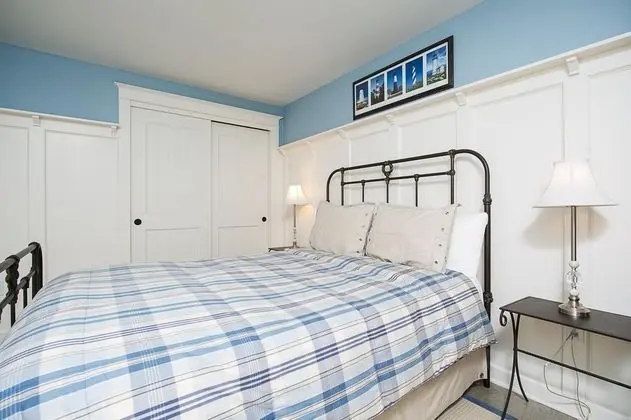 House, Multiple Beds (The Tides Inn)