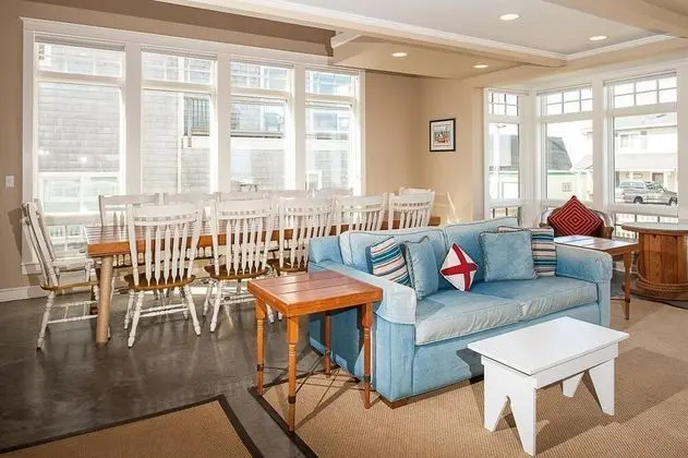 House, Multiple Beds (The Tides Inn)