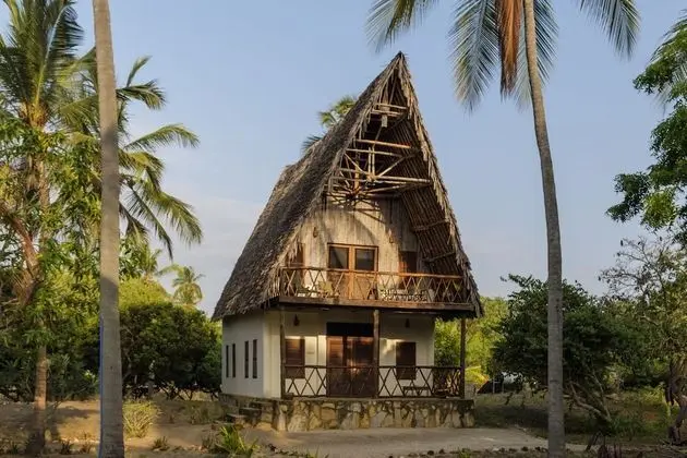 Classic Çatı Katı (Loft), 1 Yatak Odası, Bahçe Manzaralı, Bahçeli