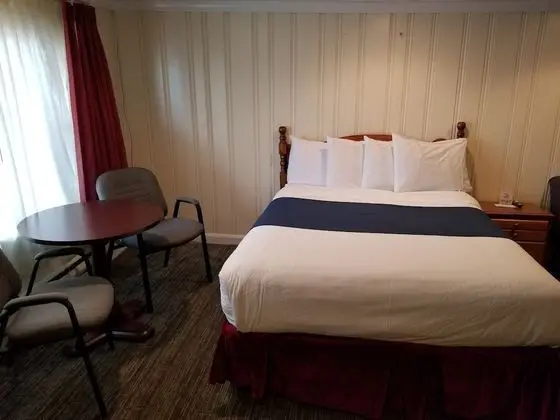 Standard Oda, 1 Büyük (Queen) Boy Yatak, Sigara İçilmez