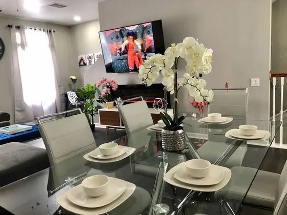 Ev (3 Bedrooms)