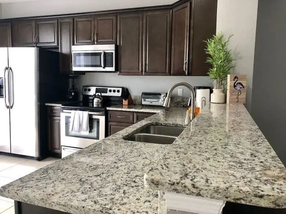 Ev (3 Bedrooms)