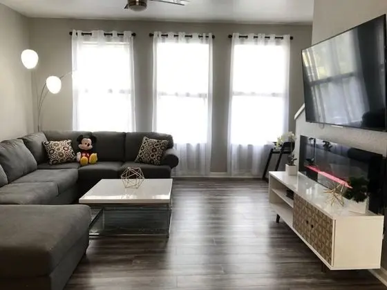 Ev (3 Bedrooms)