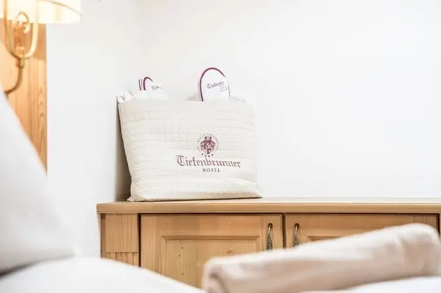 Classic Tek Büyük Yataklı Oda