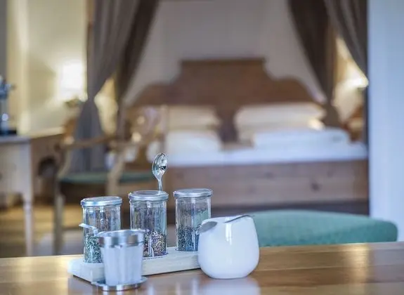 Junior Süit, Küvet, Dağ Manzaralı