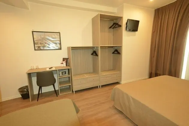 Standard Tek Büyük Yataklı Oda