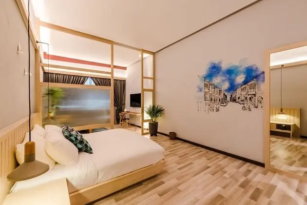 Courtyard Suite