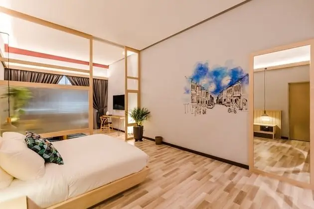 Courtyard Suite