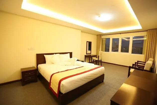 Deluxe Tek Büyük Yataklı Oda