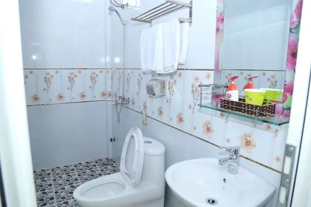 Family Dört Kişilik Oda, Sigara İçilmez, Dağ Yamacı