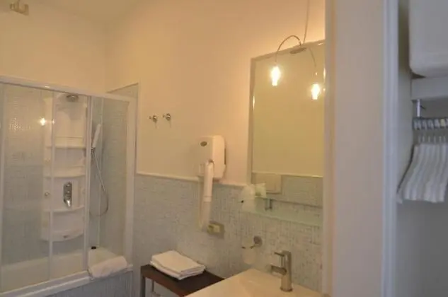 Superior Tek Büyük Yataklı Oda, Şehir Manzaralı