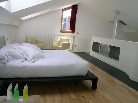 Süit, Sıcak Su Küveti (Duplex)