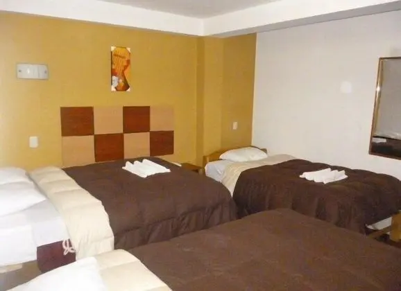 Üç Kişilik Oda