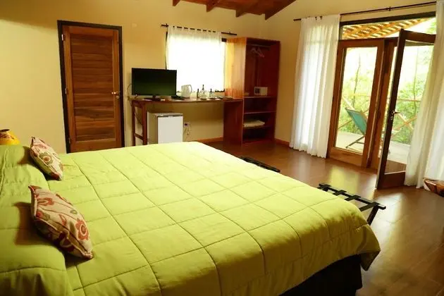 Standard triple cabin