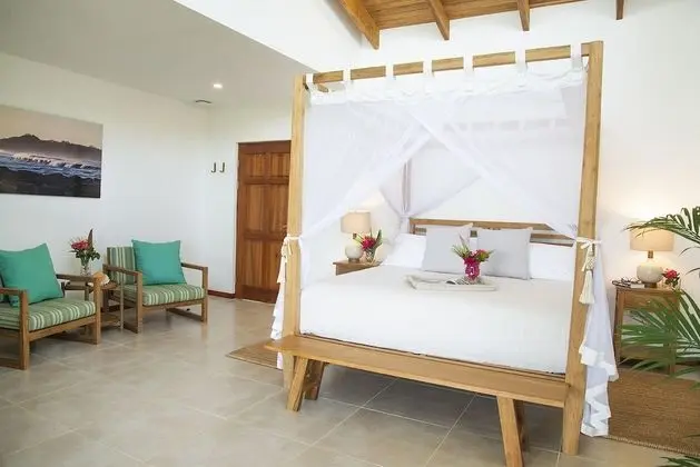 Vista King Suite