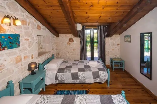 Villa, 4 Yatak Odası, Kişiye Özel Havuzlu