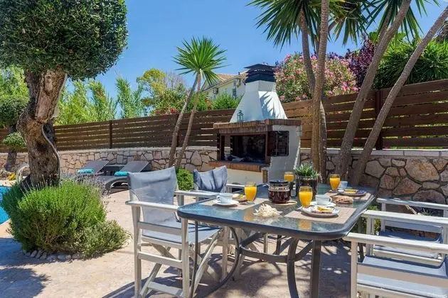 Villa, 4 Yatak Odası, Kişiye Özel Havuzlu