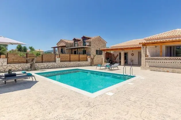 Superior Villa