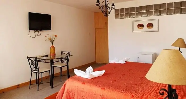 Tek Kişilik Oda, 1 Çift Kişilik Yatak
