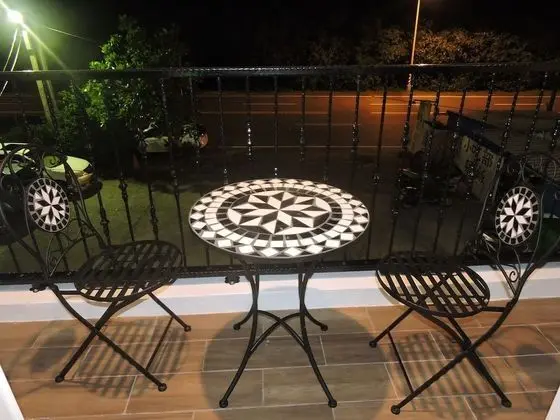 Tek Büyük Yataklı Oda, Balkon, Deniz Manzaralı