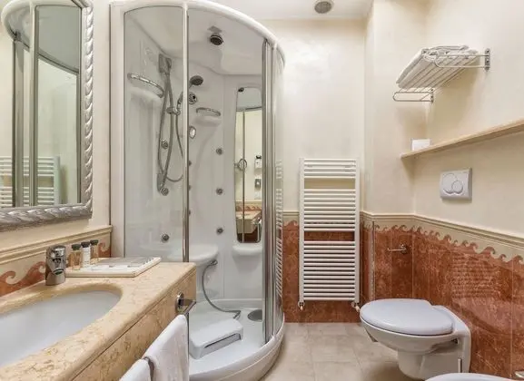 Premium Tek Büyük veya İki Ayrı Yataklı Oda