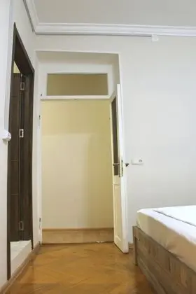 Premium Tek Büyük Yataklı Oda