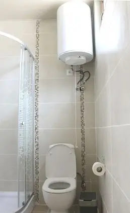 Premium Tek Büyük Yataklı Oda