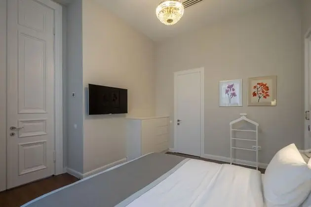 Royal Apart Daire, 1 En Büyük (King) Boy Yatak ve Çekyat, Şehir Manzaralı
