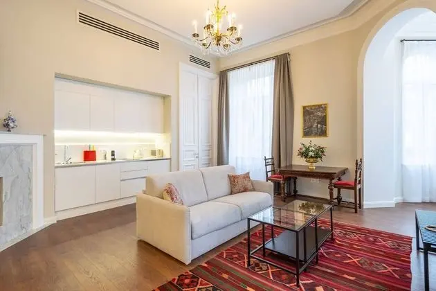 Royal Apart Daire, 1 En Büyük (King) Boy Yatak ve Çekyat, Şehir Manzaralı