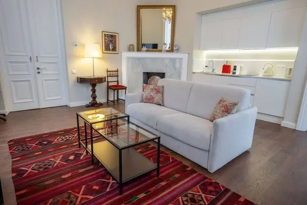 Royal Apart Daire, 1 En Büyük (King) Boy Yatak ve Çekyat, Şehir Manzaralı