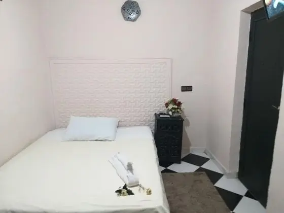 Standard Tek Büyük Yataklı Oda