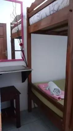 Ortak Ranzalı Oda, Ortak Banyo