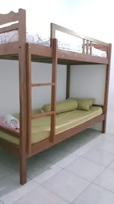 Ortak Ranzalı Oda, Ortak Banyo