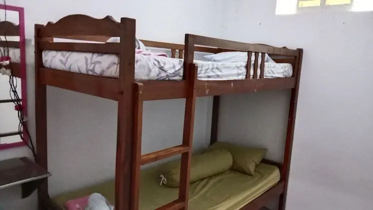 Ortak Ranzalı Oda, Ortak Banyo