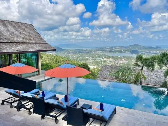 Luxury Villa