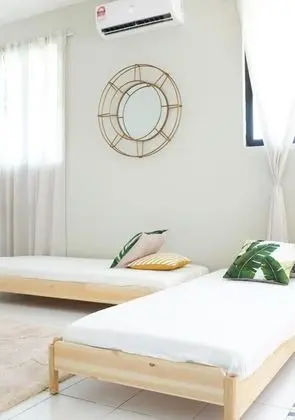 Family Villa, 2 Yatak Odası, Bahçe Manzaralı, Bahçeli (King, Shared Common Space)