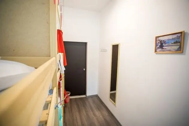 Ortak Ranzalı Oda, Sadece kadınlar için, Ortak Banyo, Şehir Manzaralı (4 beds)