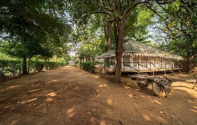 Luxury Machan Tent