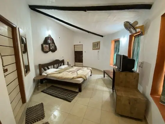 Machan Room