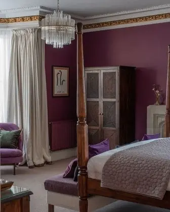 Tek Büyük Yataklı Oda, Banyolu/Duşlu (The Four Poster )