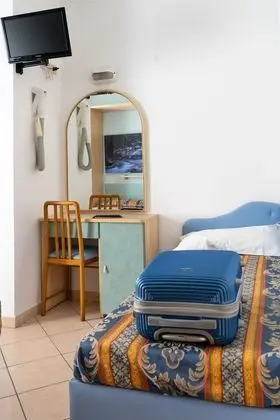 Economy Tek Büyük veya İki Ayrı Yataklı Oda, Sigara İçilmez, Balkon