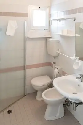 Üç Kişilik Oda, Birden Çok Yatak, Sigara İçilmez, Balkon