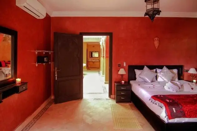 Deluxe Tek Büyük Yataklı Oda, 1 Büyük (Queen) Boy Yatak